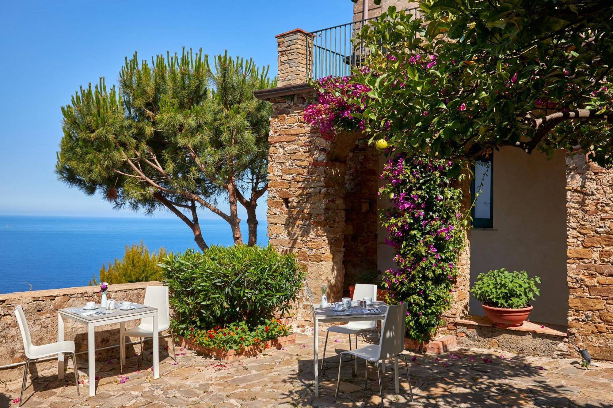Residenza D'Epoca Tamara Aparthotel Castellabate Exterior photo