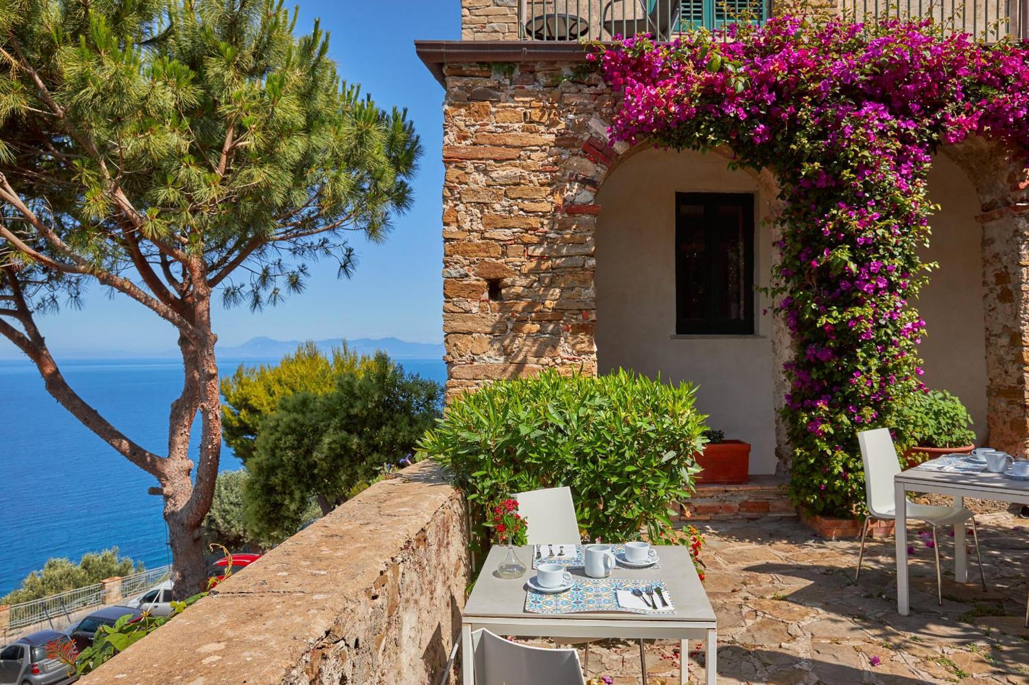 Residenza D'Epoca Tamara Aparthotel Castellabate Exterior photo