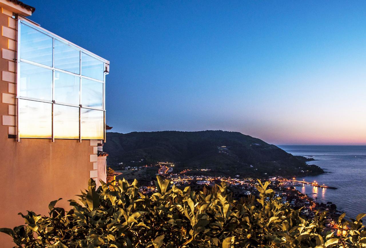 Residenza D'Epoca Tamara Aparthotel Castellabate Exterior photo